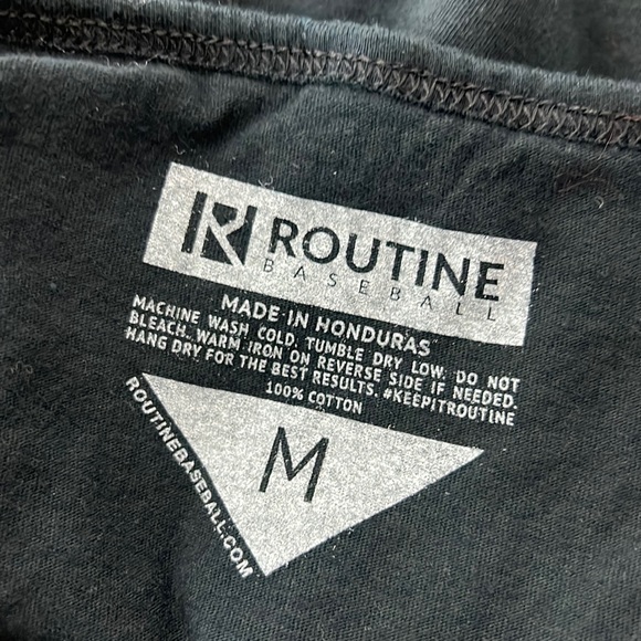 Routine Baseball Tank Top Men Medium Black Rainbow Graphic Athletic Sleeveless - Picture 3 of 9